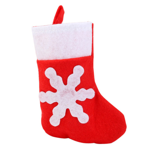 4pcs Christmas Snowflake Stockings Tableware Silverware Dinner Cutlery Decor